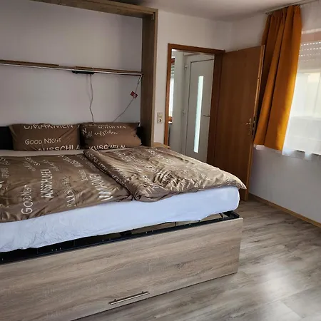 Schellis Gaestezimmer Enzklösterle