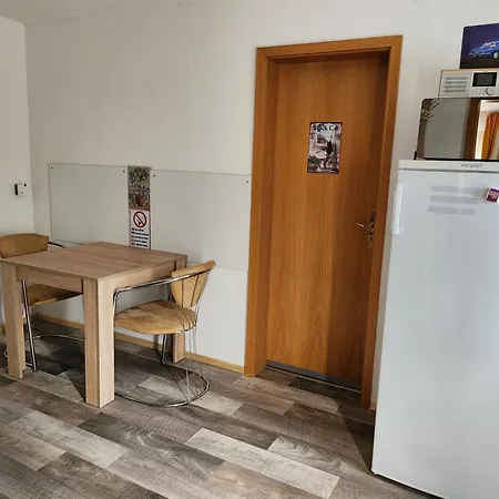 Schellis Gaestezimmer * Enzklösterle